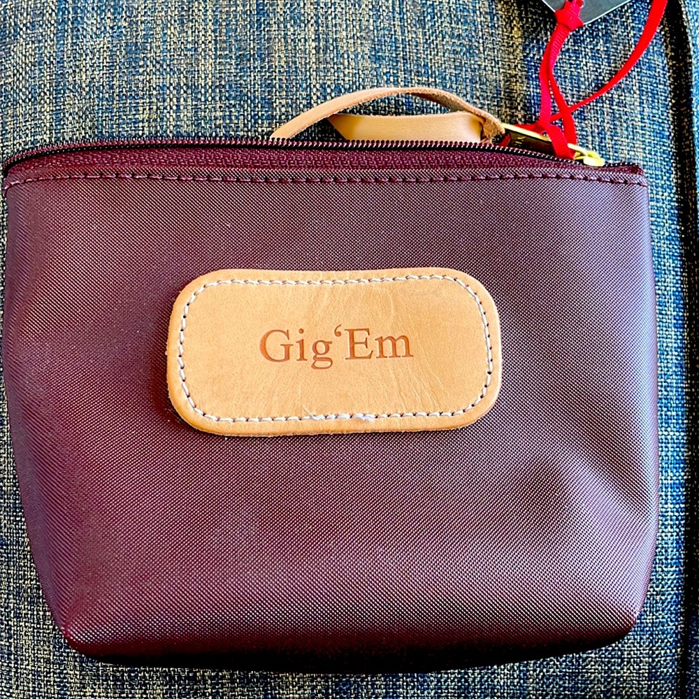 Jon Hart Texas A&M pouch